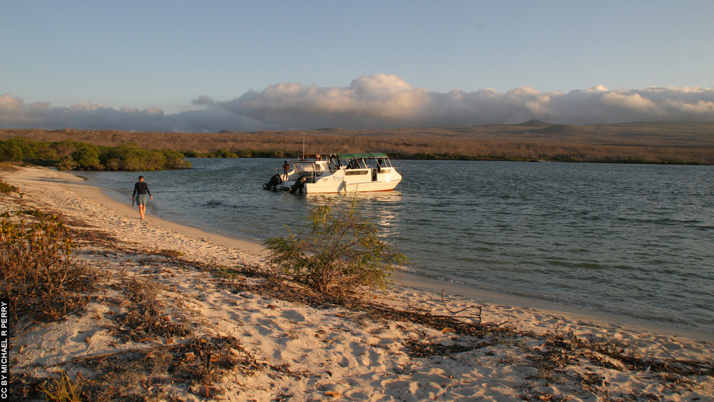 Blog Ativa_Ilhas_Galapagos_Passeio de Catamarã